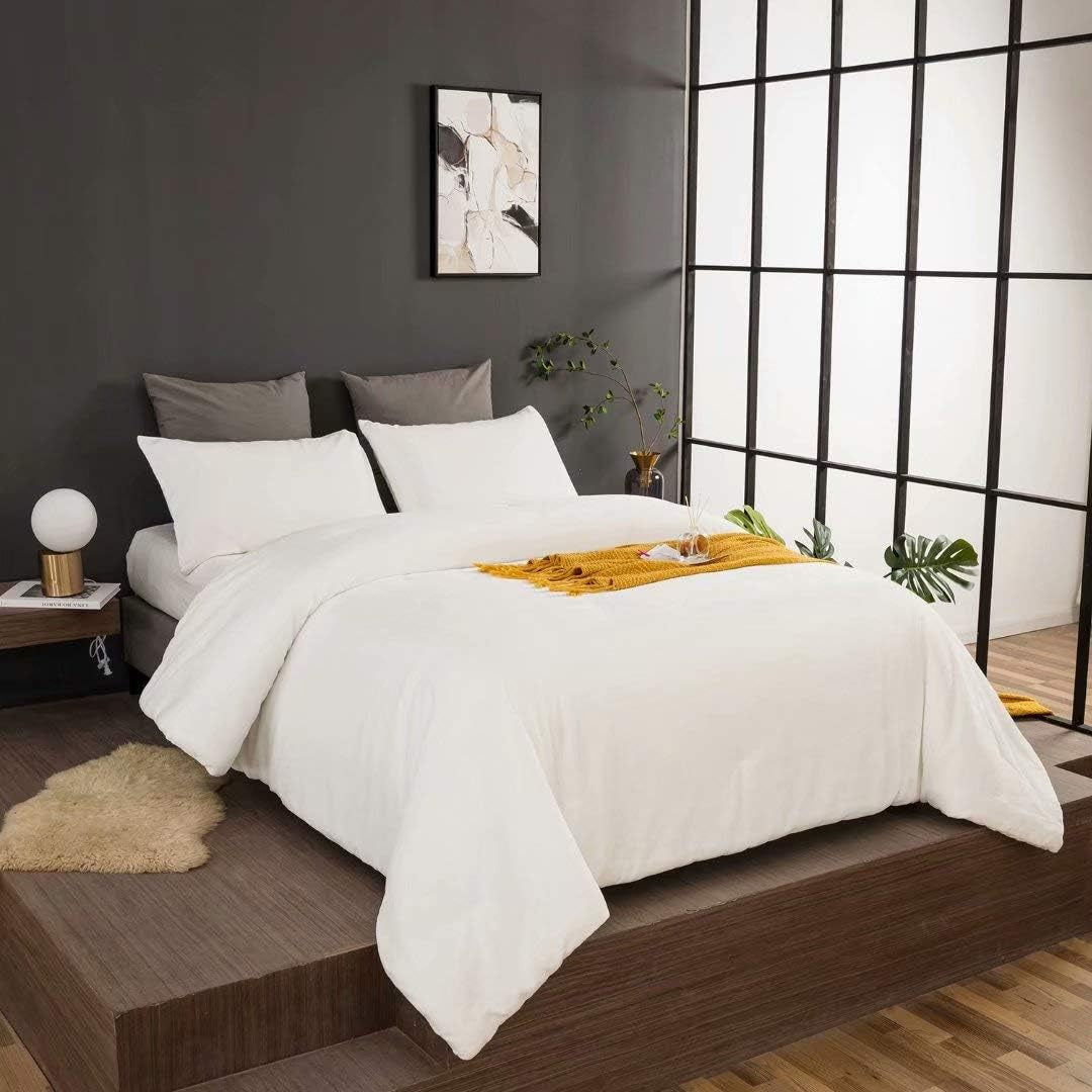 White Velvet Queen Comforter Set Fluffy Bedding Comforter Sets Soft Comforter Queen with 2 X Pillow Cases